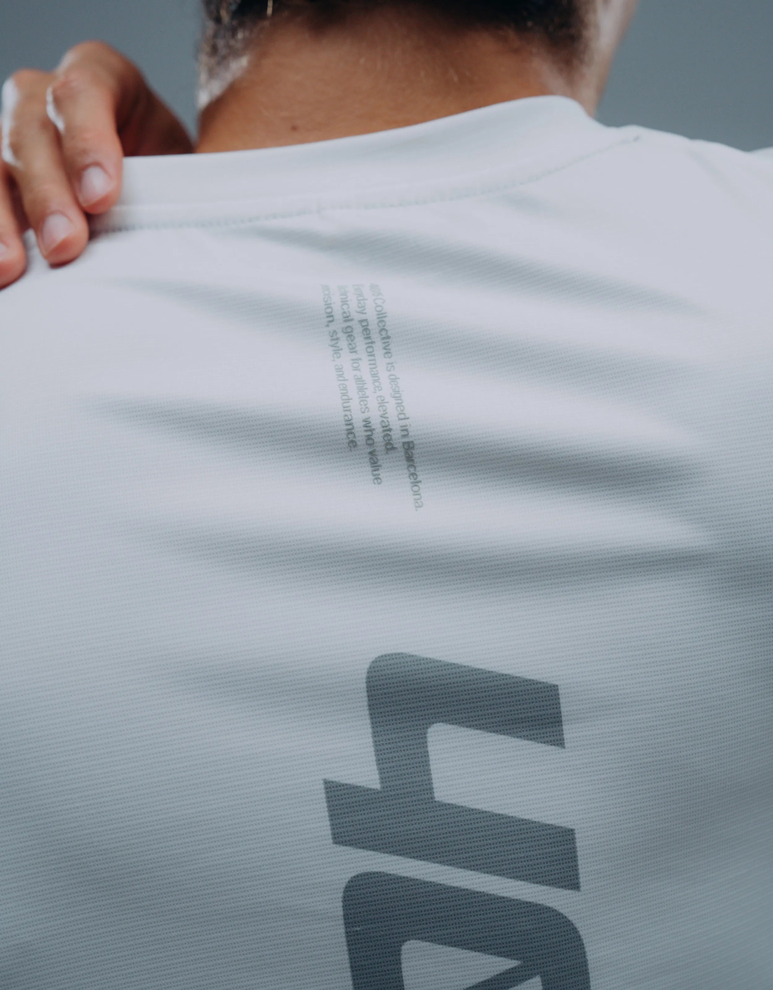 AIRPHASE™ Performance Long Sleeve Tee-thumbmail-3